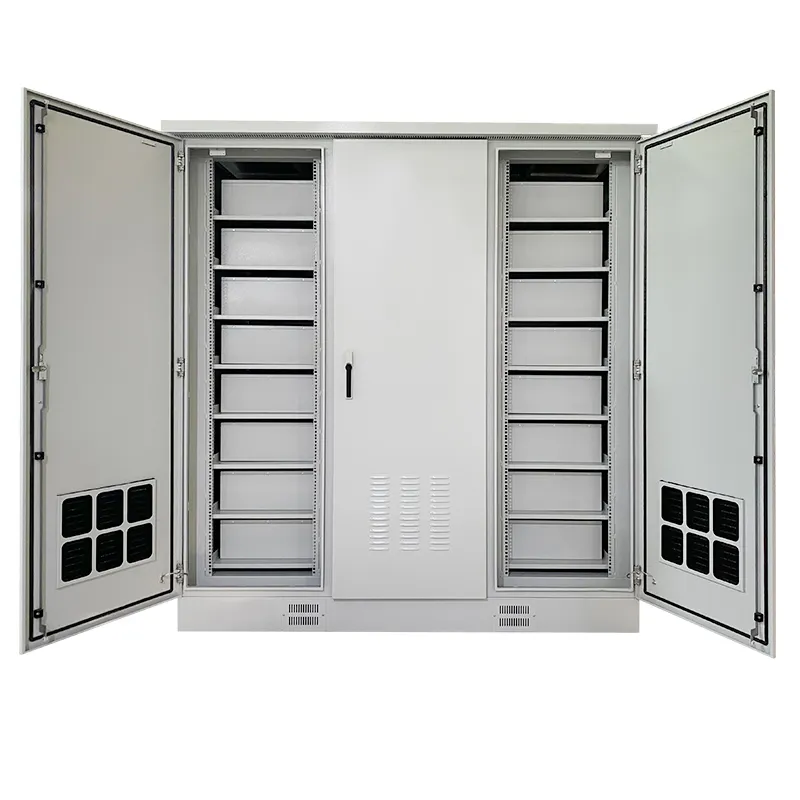 4. Energy Storage Cabinet Functions Enclosure and Protection: Provides a safe physical environment protecting the battery from external environmental influences. Heat Dissipation: Ensures batteries do not overheat during operation, improving battery life. Fire Rating: Prevents fire accidents, ensuring system safety. Ease of Maintenance: Facilitates easy inspection and replacement of battery modules. Selection Recommendations Choose energy storage cabinets with good heat dissipation, especially in high-temperature environments. Ensure the fire rating of the storage cabinet meets national standards. Select cabinets designed for easy maintenance to reduce costs.