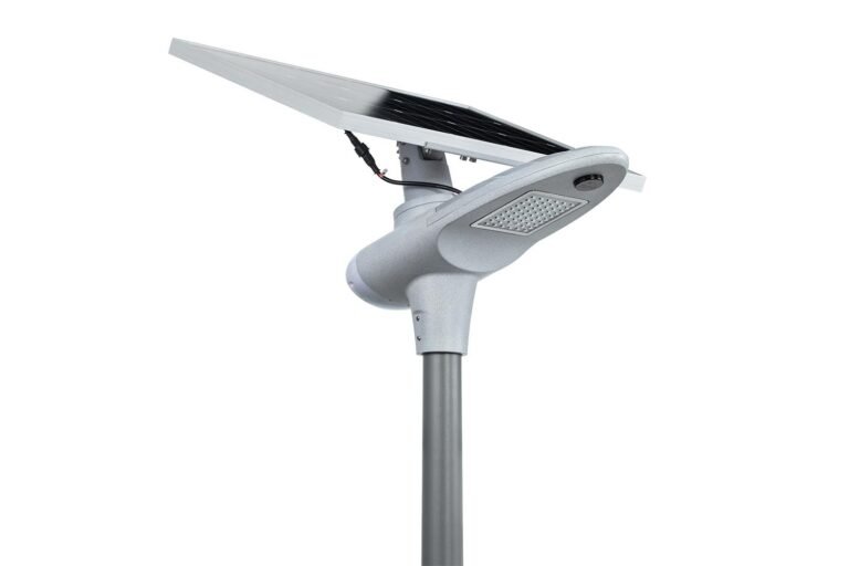 Split solar street light